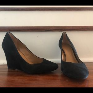 Banana Republic Suede Wedges